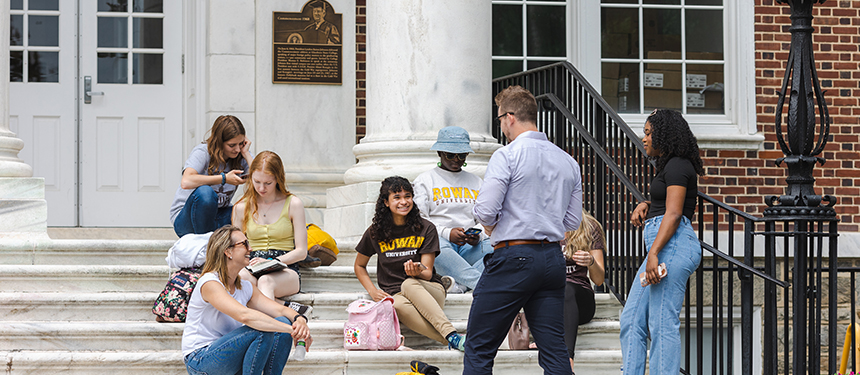 Image of students on Bunce Hall stairs