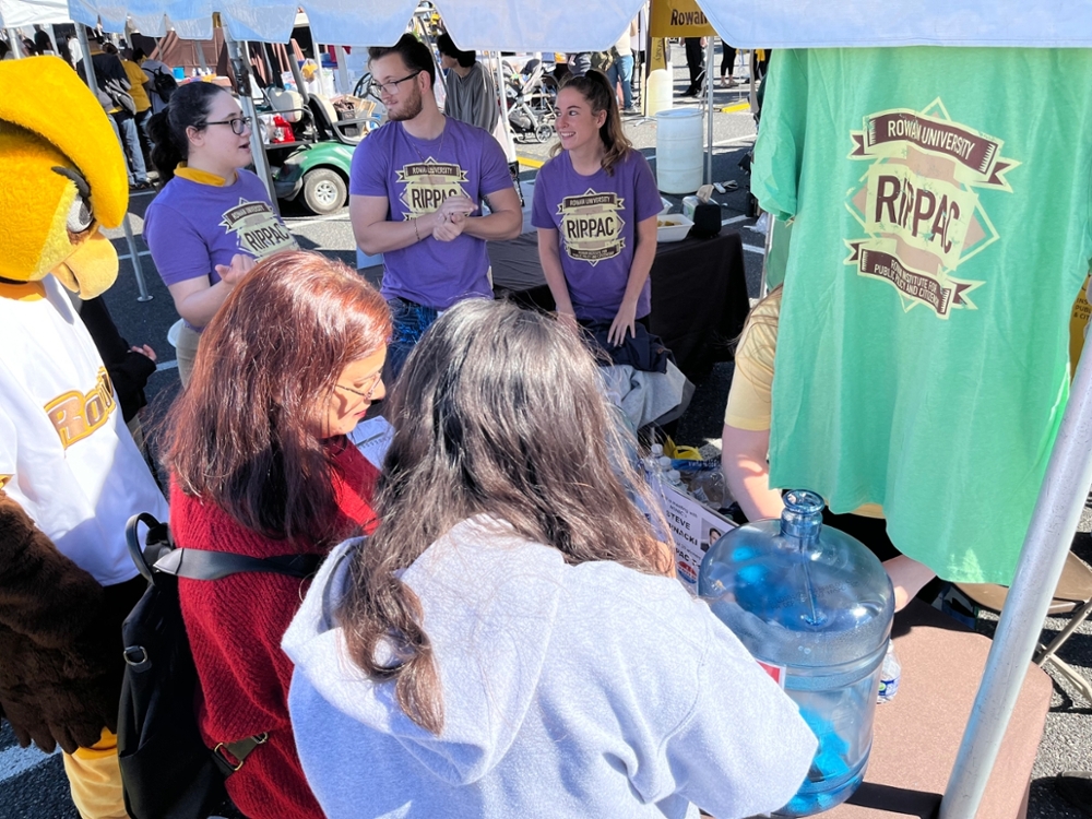 RIPPAC students working the table at Homecoming 2024