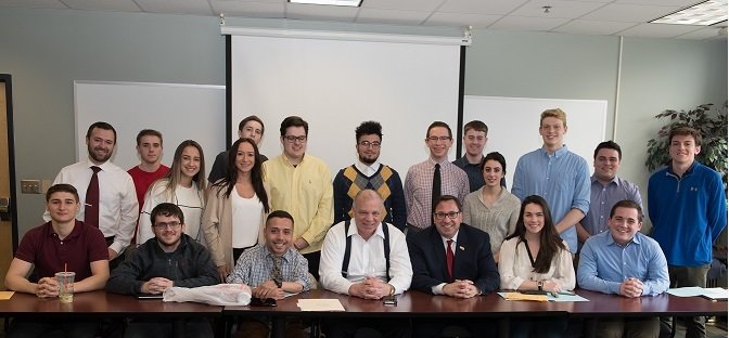 Interns and Steve Sweeney at Brown Bag event 2018