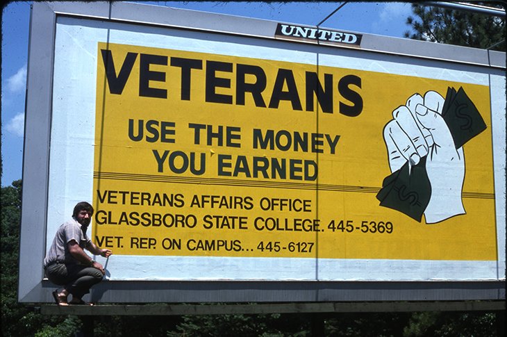 Billboard encouraging veterans to apply with the gi bill