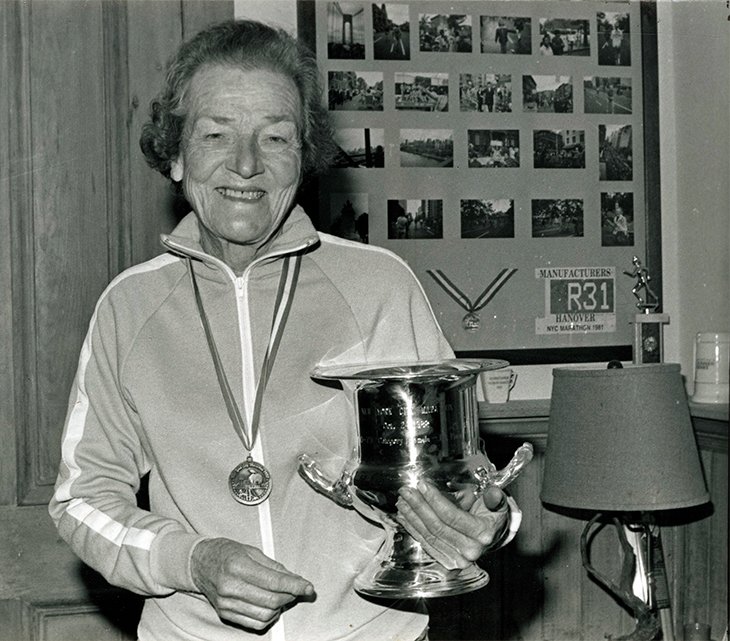 margaret lopez with trophy
