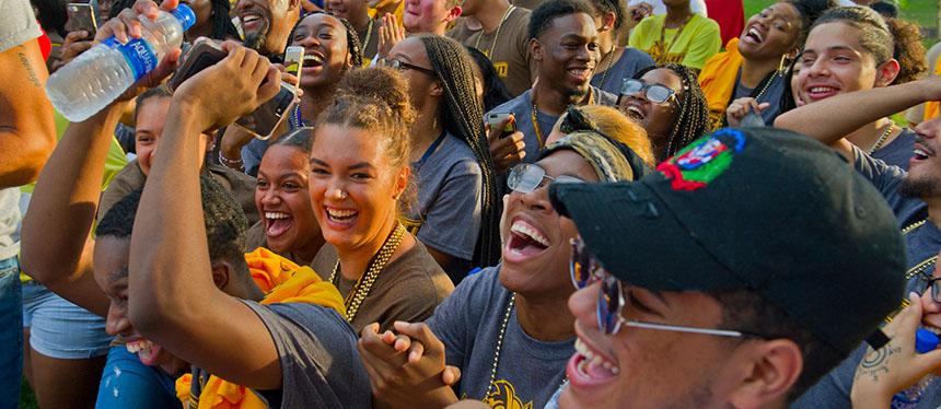 Students enjoy fun and games at Welcome Weekend.